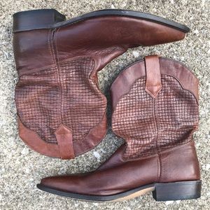 Acme Boots 10D